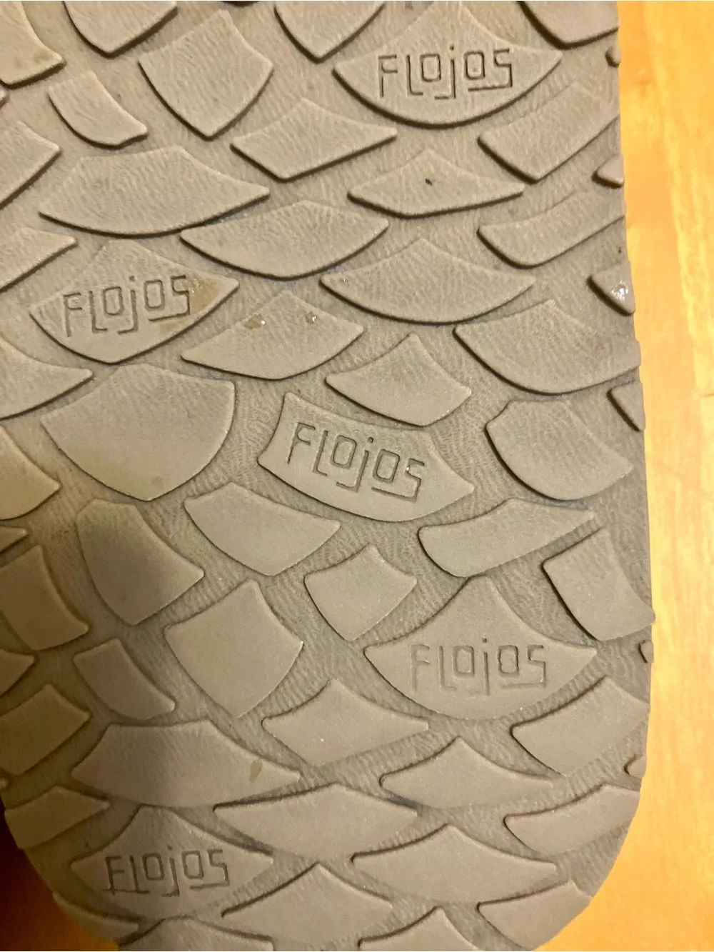Flojos Ryan Men's Arch Support Flip Flops, Brown - Size 12 (VGUC)